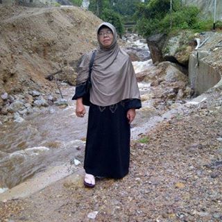 Profile Picture of Ernawilis Marlis (@ernawilis.marlis) on Facebook