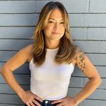 Profile Picture of Kari Loken-Kim (@lokenstyle) on Instagram