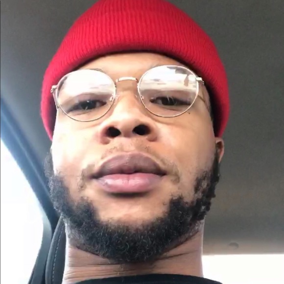 Profile Picture of Bobby Casey (@bobbycasey11) on Poshmark