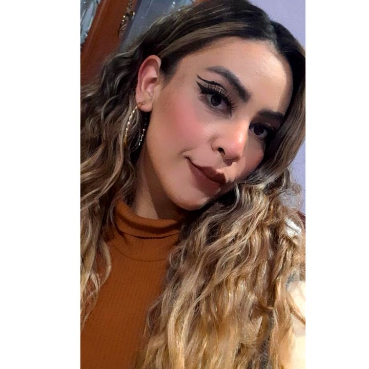 Profile Picture of Alondra Daniel (@danielal743) on Tiktok