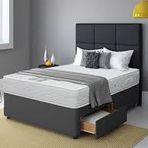 Profile Picture of Laura Deen (@Laura-Deen) on Facebook