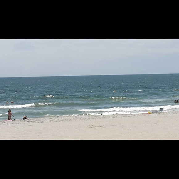 Profile Picture of Inez James (@inezjames32) on Poshmark