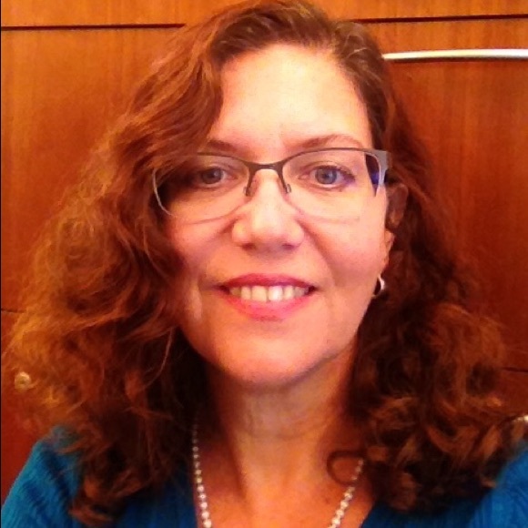 Be Astengo - Poshmark Profile Picture of Be Astengo (@beaste) on Poshmark