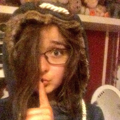 Profile Picture of Julia Seifert (@Juliii_MCR) on Twitter