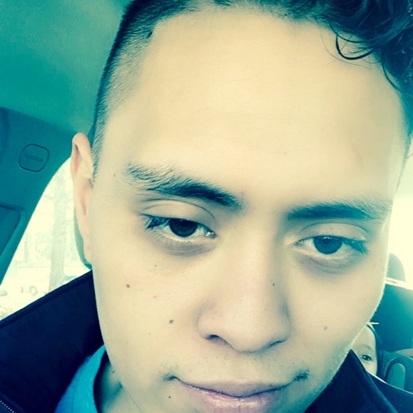 Profile Picture of Daniel Olvera (@danielolvera36) on Poshmark