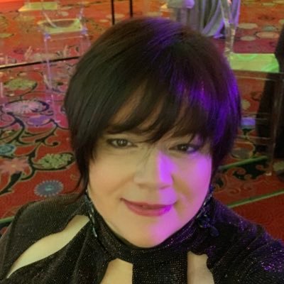 Profile Picture of Dawn DeLuca (@DawnMDeLuca) on Twitter