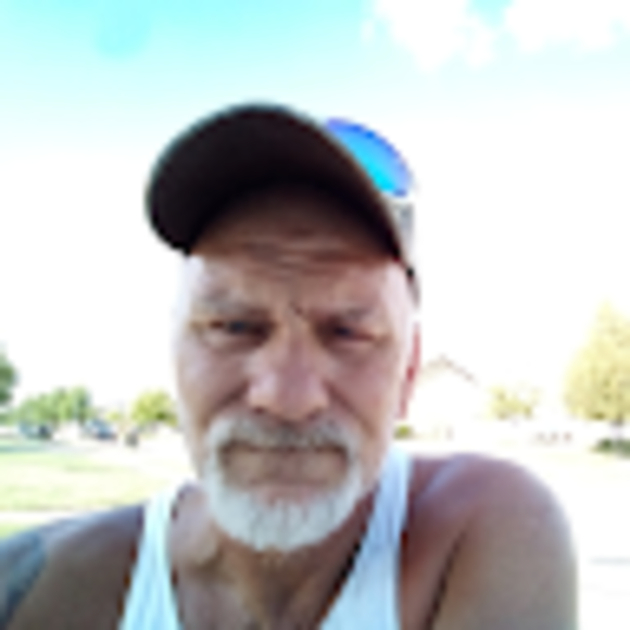 Profile Picture of Jeff Mccullough (@jeffmccullou501) on Poshmark