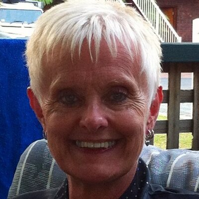 Profile Picture of Lynda Marshallon Twitter