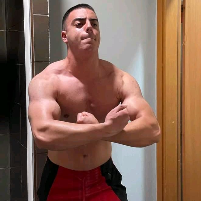 Profile Picture of __.giannopoulos.__ (@__.giannopoulos.__) on Tiktok