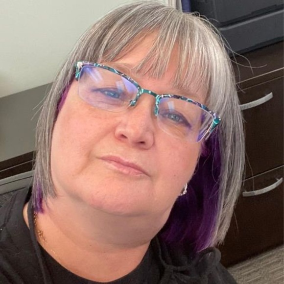 Profile Picture of Shawn marie Basaraba (@amethysteyes62) on Poshmark