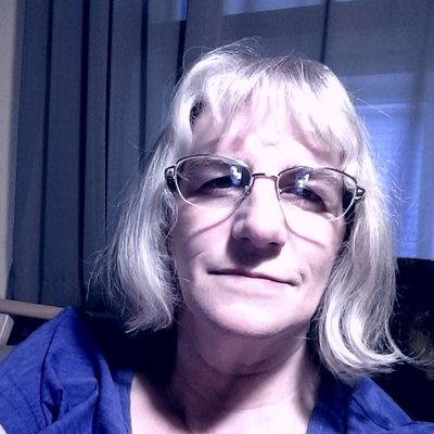 Profile Picture of Sandy Riggs (@BookNerdSandyR) on Twitter