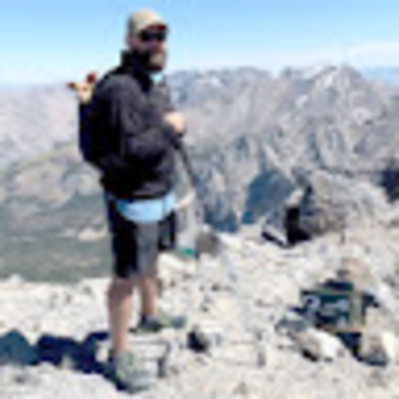 Profile Picture of Mike Mohr (@mtmohr7) on Poshmark