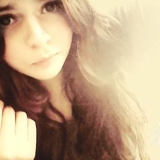 Profile Picture of Alondra Alvarez (@Alo13923865) on Twitter