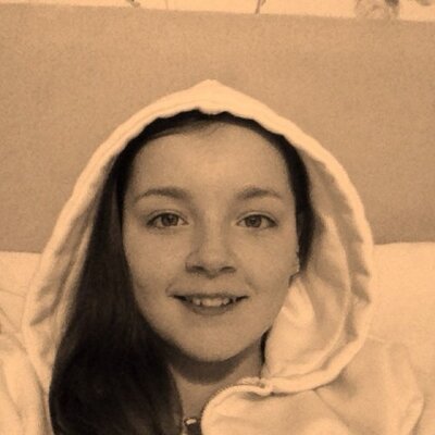 Profile Picture of Robyn Winkler (@Robyn_Olly) on Twitter