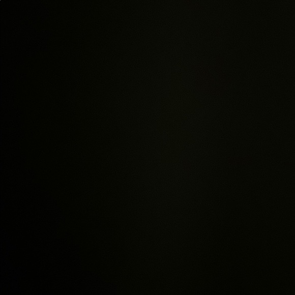 Profile Picture of Olivia Hayes (@oliviahayes708) on Poshmark