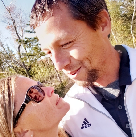 Mandy Montanye - Poshmark Profile Picture of Mandy Montanye (@gtprincess_1) on Poshmark