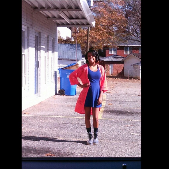 Profile Picture of Denae Landrum (@denaechari) on Poshmark