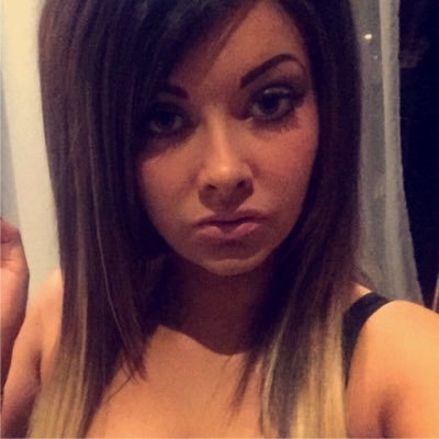 Profile Picture of Charlotte Farmer (@Char_1992) on Twitter