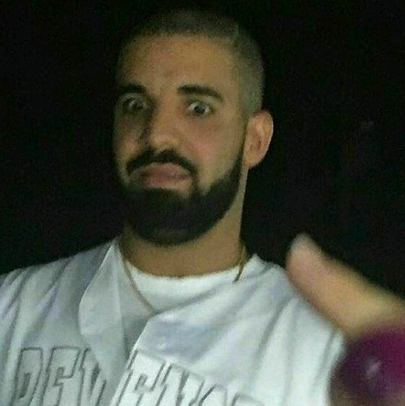 Profile Picture of Andyn Gibson (@ingri_d) on Poshmark