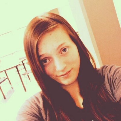 Profile Picture of JustOneGirl (@KaylaSmeltzer) on Twitter