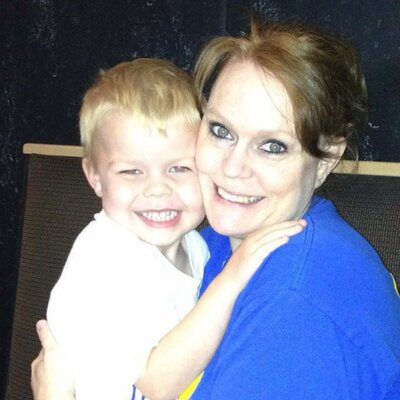 Profile Picture of Shannon Fletcher (@RustyBeltbuckle) on Twitter