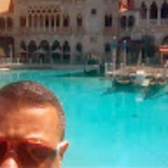 Profile Picture of Manuel jose Colina quero (@manuelcolina73) on Poshmark