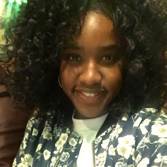 Profile Picture of Nana Jordan (@nanajordan) on Poshmark