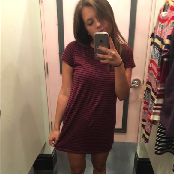 Profile Picture of Skylar Stevens (@heartoutsky) on Poshmark