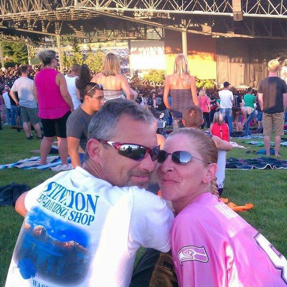 Profile Picture of Chuck Harrison (@ch3painting) on Poshmark