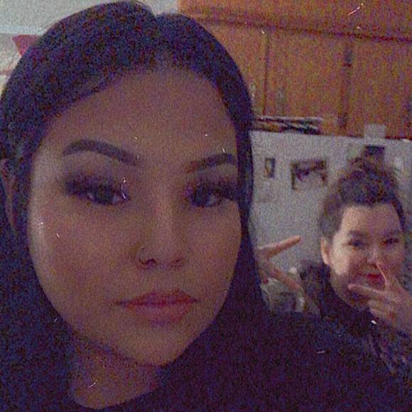 Profile Picture of Tyra Buffalocalf (@tyrabuffalocalf) on Poshmark