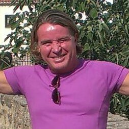 Profile Picture of James Branson (@JamesBr27196837) on Twitter