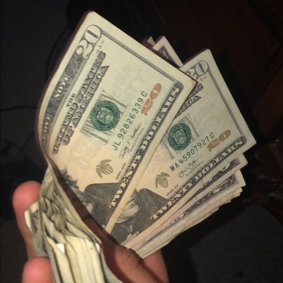 Profile Picture of Matt Nansen (@mattshoes69) on Poshmark