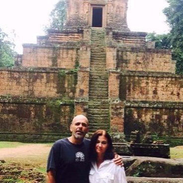 Profile Picture of Lori Whitaker-Souza (@lorisouza67) on Twitter