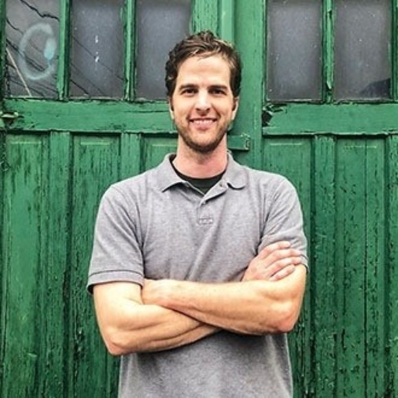 Profile Picture of Justin Fink (@justinfink) on Poshmark