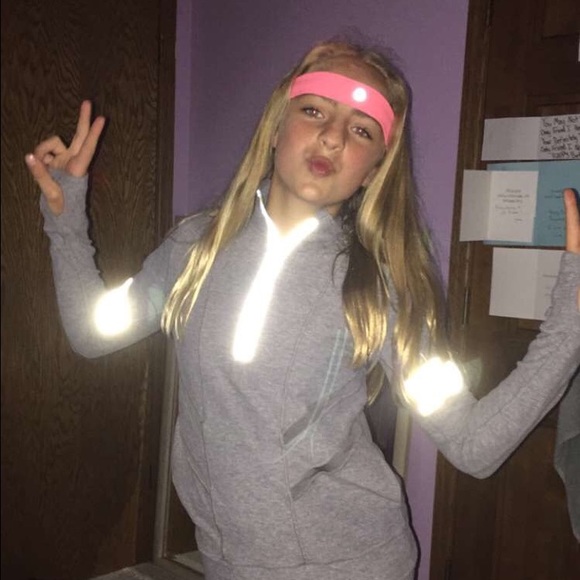 Profile Picture of Abby Noll (@abby_noll14) on Poshmark