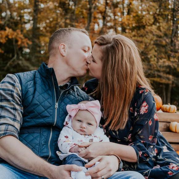 Profile Picture of Erica Fretheim (@ericabowman) on Poshmark