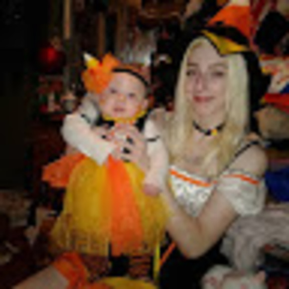 Profile Picture of Jasmine Childress (@lilmomma718223) on Poshmark