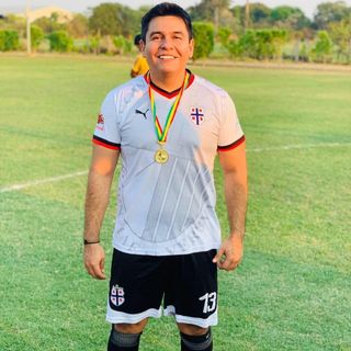 Profile Picture of Carlos Gustavo Aguilera Sologuren (GuGa) (@carlos.g.sologuren) on Facebook