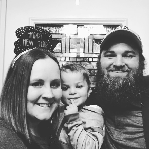 Profile Picture of Alicia Koenigs (@aliciakoenigs) on Poshmark