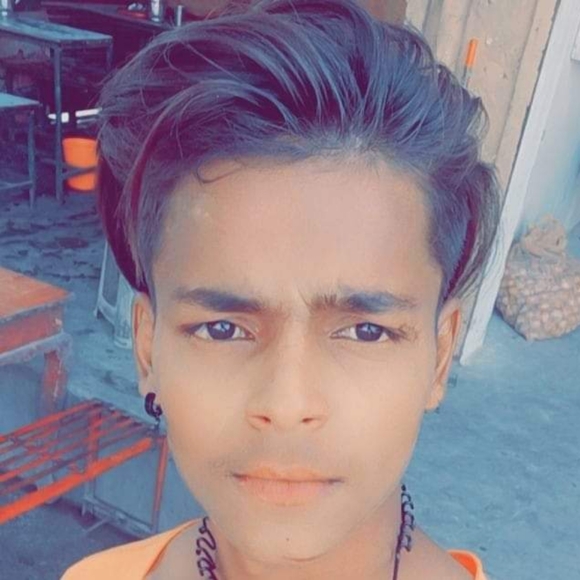 Profile Picture of Faruk anasri Faruk anasri (@ffarukanasri) on Poshmark