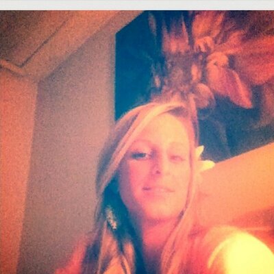 Profile Picture of Lori Avitabile (@L_Avitabile) on Twitter