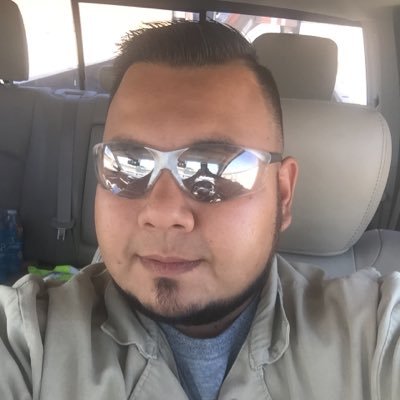 Profile Picture of Robert Hinojos (@roberthinojos) on Twitter