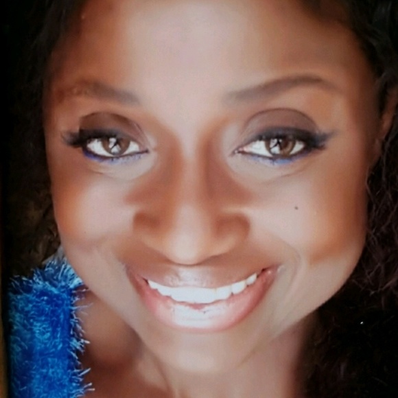 Profile Picture of Kimberly Mier (@kmier05) on Poshmark