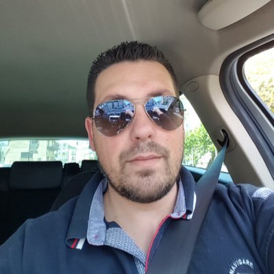 Profile Picture of Lorenzo Marchese (@lorenzo62677715) on Twitter