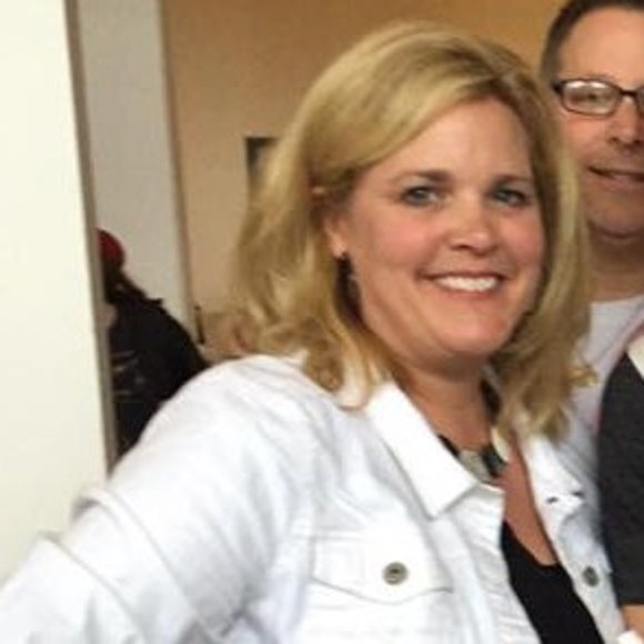 Profile Picture of Stacey Brunozzi (@sbrunozz) on Poshmark