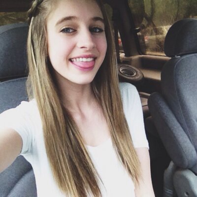 Profile Picture of Julia Fairchild (@julia_dance143) on Twitter