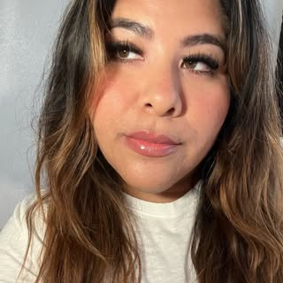 Profile Picture of Lillian Vasquez (@lillianvasquez) on Instagram