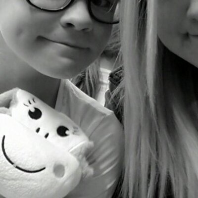 Profile Picture of Mandy Van Bree ♥ (@xmandyvanbree) on Twitter