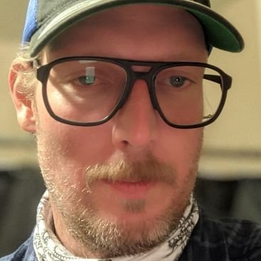 Profile Picture of Robert Bojarski (@BobbyBojarski) on Twitter