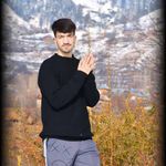 Profile Picture of T ED D Y (@_.they_call_m3h_teddy) on Instagram